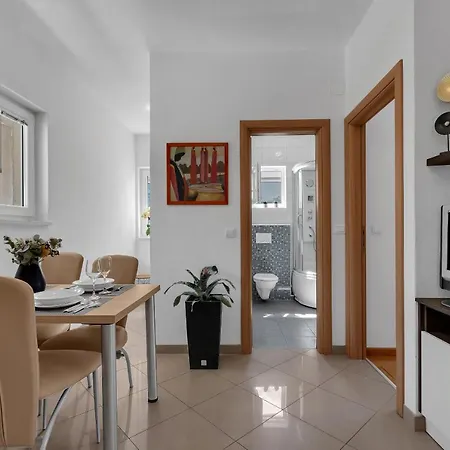 Apartments Marinero Makarska Exterior photo
