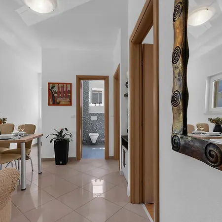 Apartments Marinero Makarska Exterior photo