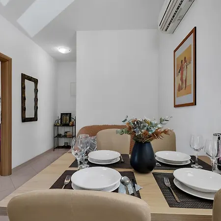 Apartments Marinero Makarska Exterior photo