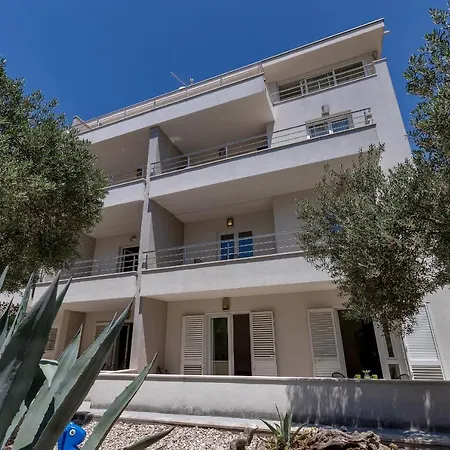Apartments Marinero Makarska Exterior photo