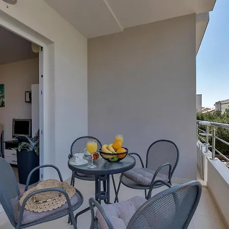 Apartments Marinero Makarska Exterior photo
