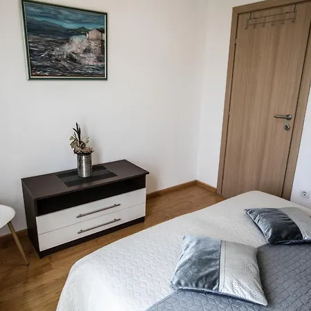 Apartments Marinero Makarska Exterior photo