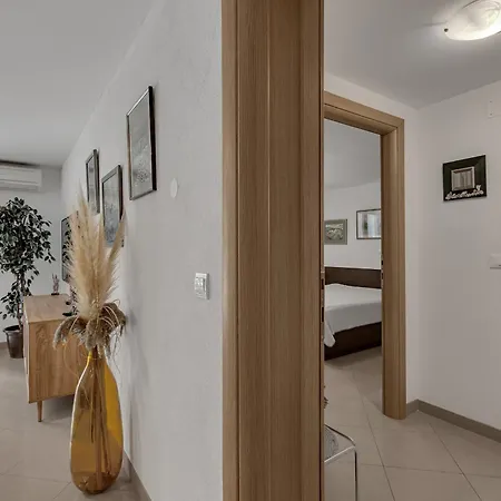 Apartments Marinero Makarska Exterior photo